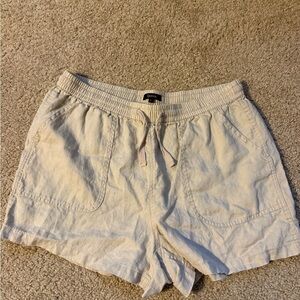 Quince Cream Cargo Shorts with Elastic Waistband